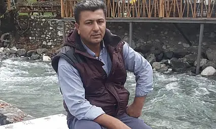 Tarlada kalp krizi geçirerek vefat etti