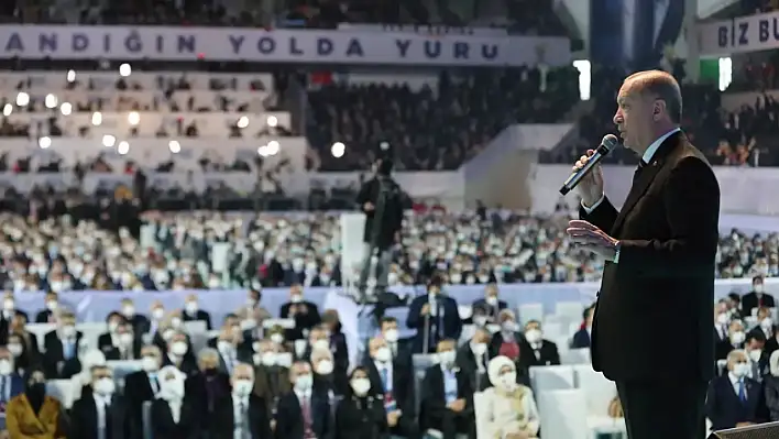AK Parti'de liste açıklandı: İzmir'den MKYK'da iki isim var