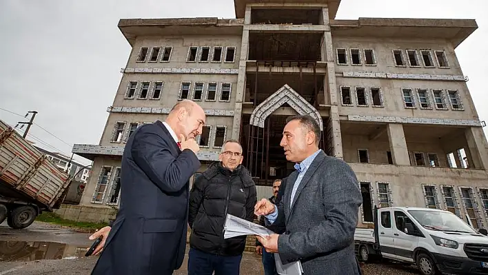 BAŞKAN SOYER TORBALI'YA YAPILAN YURT BİNASINI GEZDİ