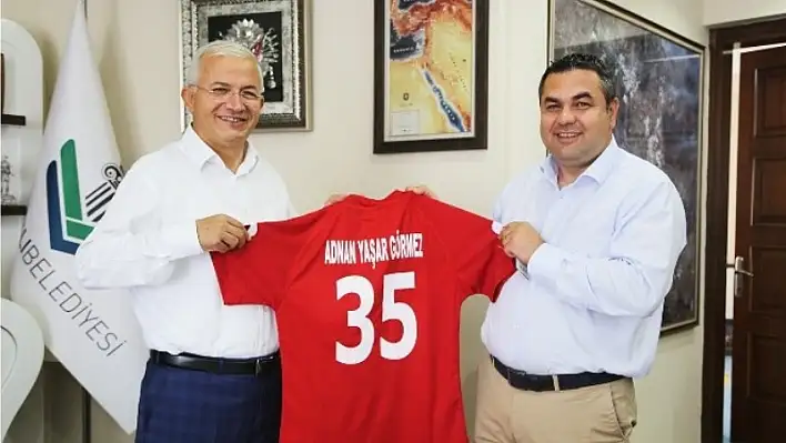 Başkan'a 35 Numaralı Forma