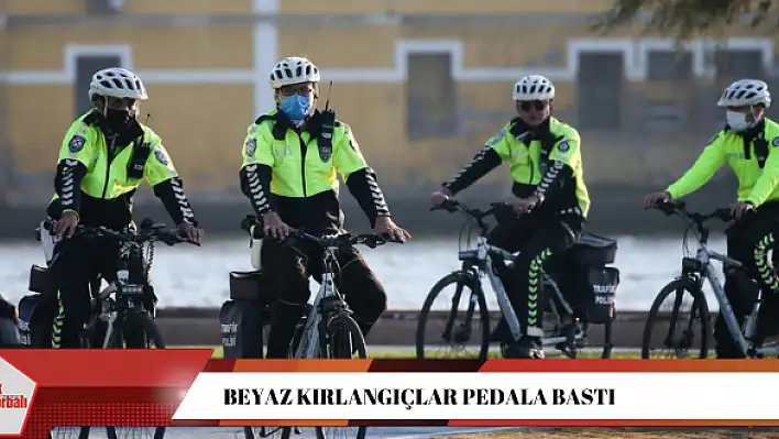 Beyaz Kırlangıçlar pedala bastı