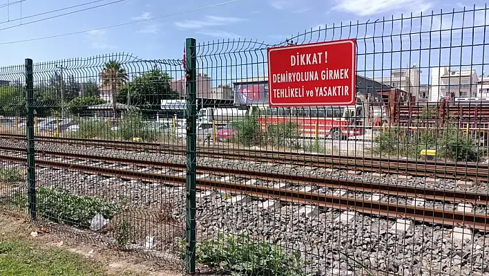 Bu hatta tehlike geliyorum diyor!