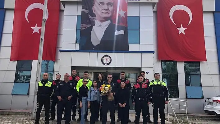 Büyük Torbalı Gazetesi Polis Haftasını kutladı