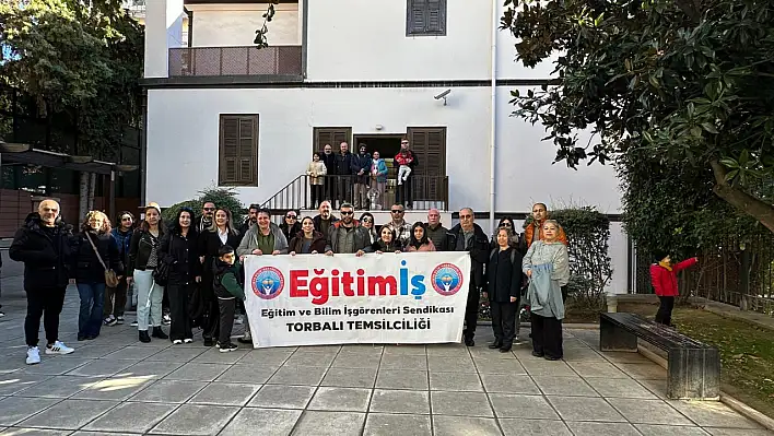 Eğitim İş Öğretmenler Günü'nü Selanik'te kutladı