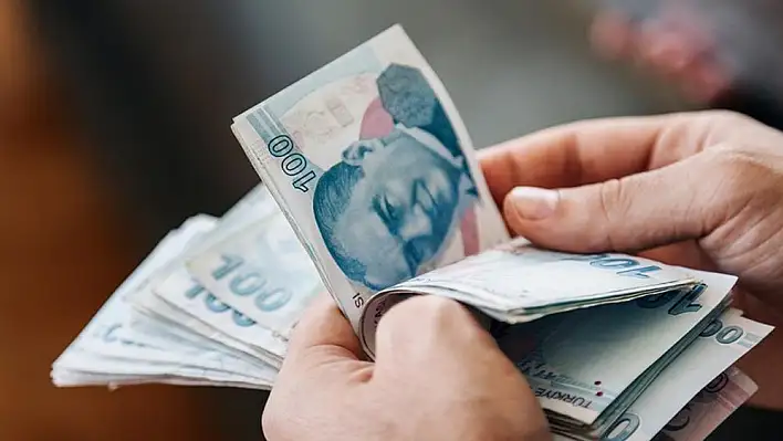 Emeklinin zam isyanı 'Her şeye yüzde 200 emekliye yüzde 10 zam'