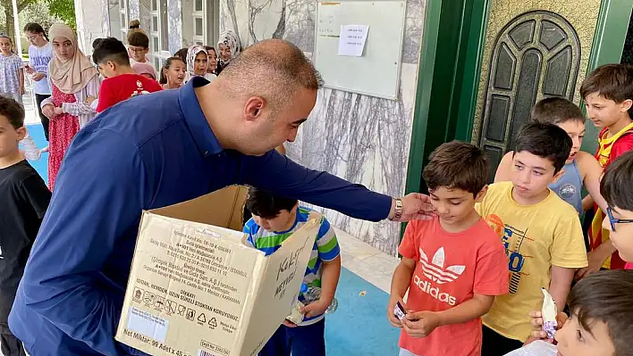 Günaydın, Kur'an öğrencilerini sevindirdi