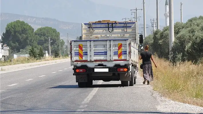 Güpegündüz fuhuş pazarlığı!