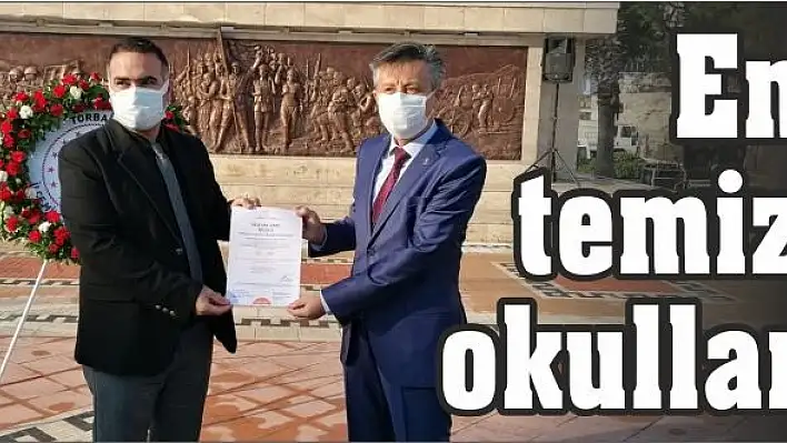 İLÇENİN EN TEMİZ OKULLARI