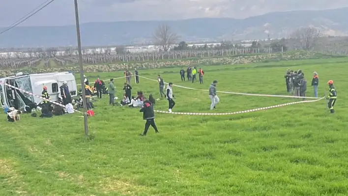 İzmir'den halter şampiyonasına giden öğrencilerden acı haber