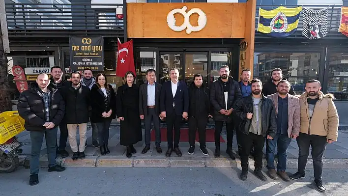 ÖZGÜR ERMAN ÇAĞLAR GAZETECİLERLE KAHVALTIDA BULUŞTU