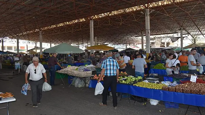 Pazarın ateşi havadan sıcak