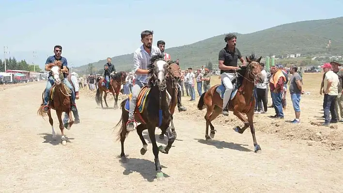 Rahvan atlar, 7 yıl sonra Torbalı'da buluştu