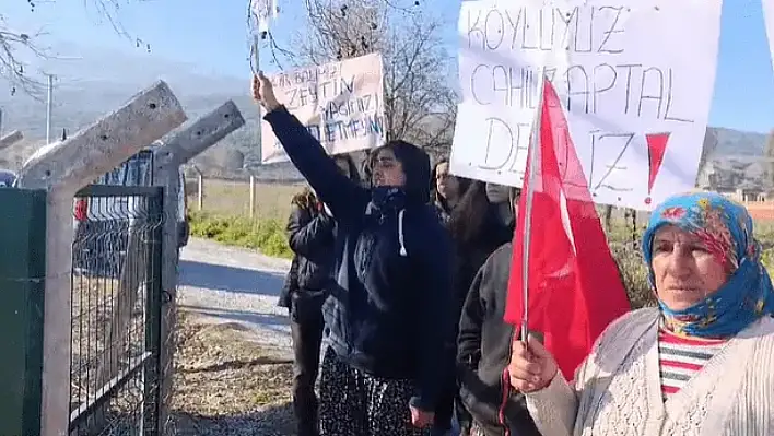 Tire-Çayırlılılar nöbette: Bizler köylü olarak satılık değiliz