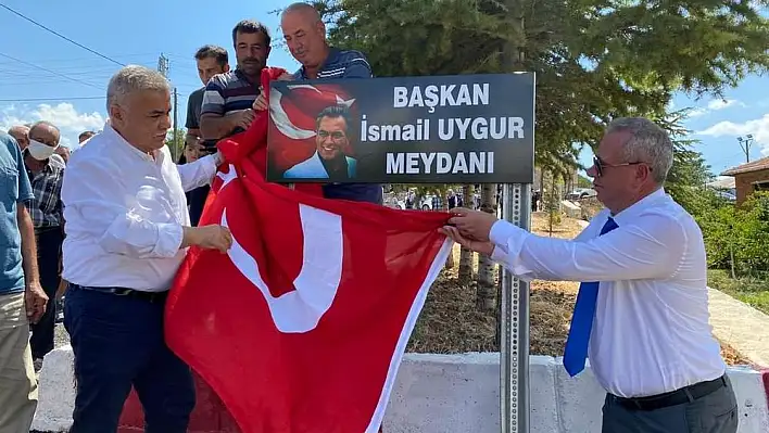 Torbalı Belediyesi'nden Göktepe'ye kent meydanı