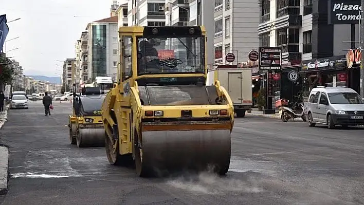 Torbalı'da asfaltlama seferberliği