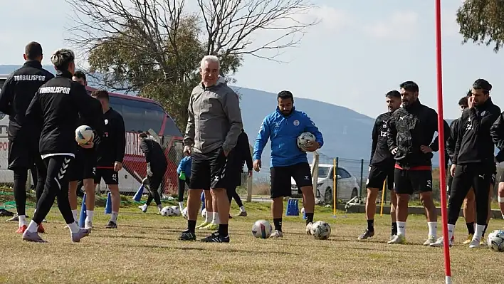 Torbalıspor'un maçı ertelendi