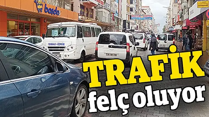 Trafik felç oluyor