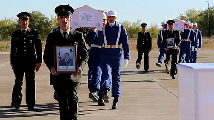 Tunceli şehitlerine Elazığ'da tören