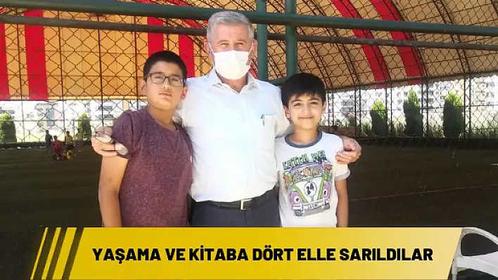 Yaşama ve kitaba dört elle sarıldılar