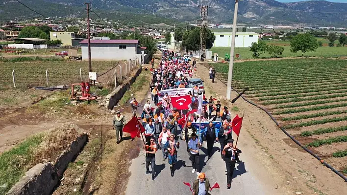 Yörük ve Türkmenler Torbalı'da buluştu